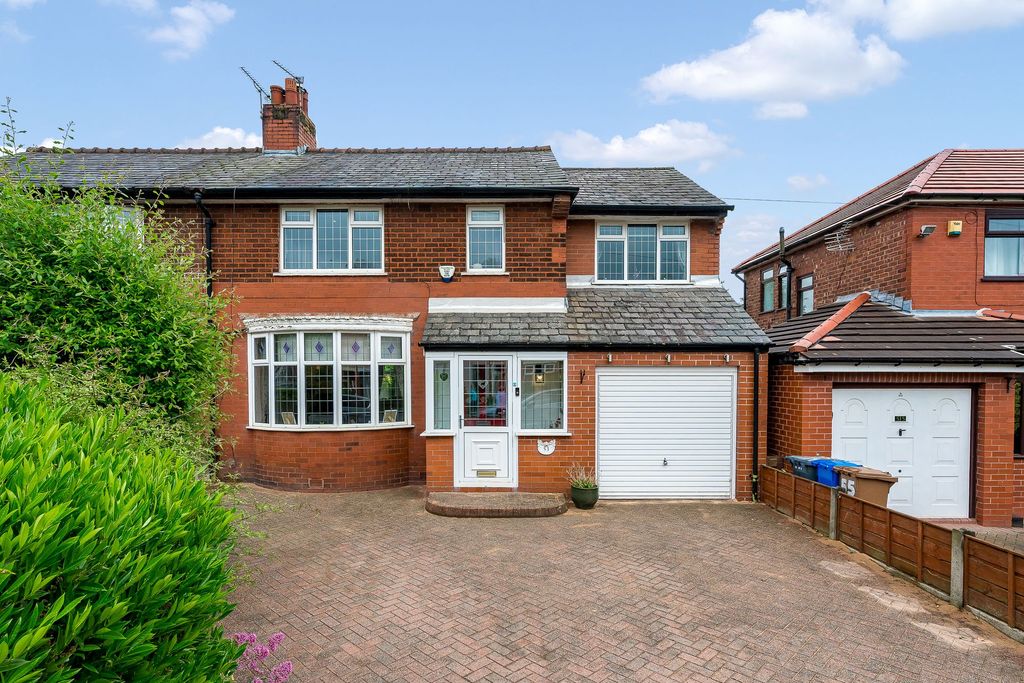Property photo 1 of 30