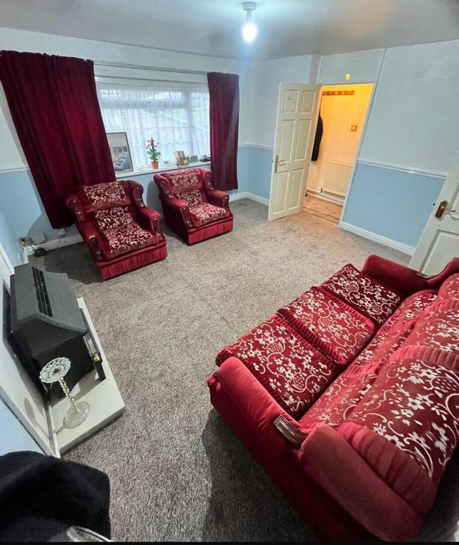 Property photo 3 of 12 Living Room