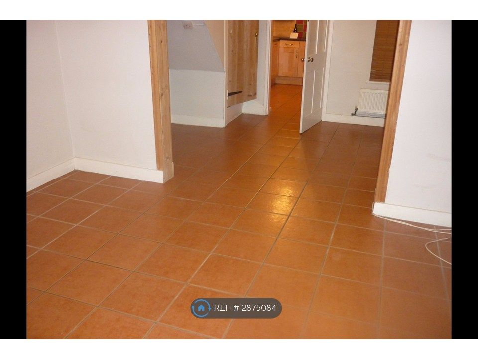 Property photo 2 of 8 Sitting/Dining Room