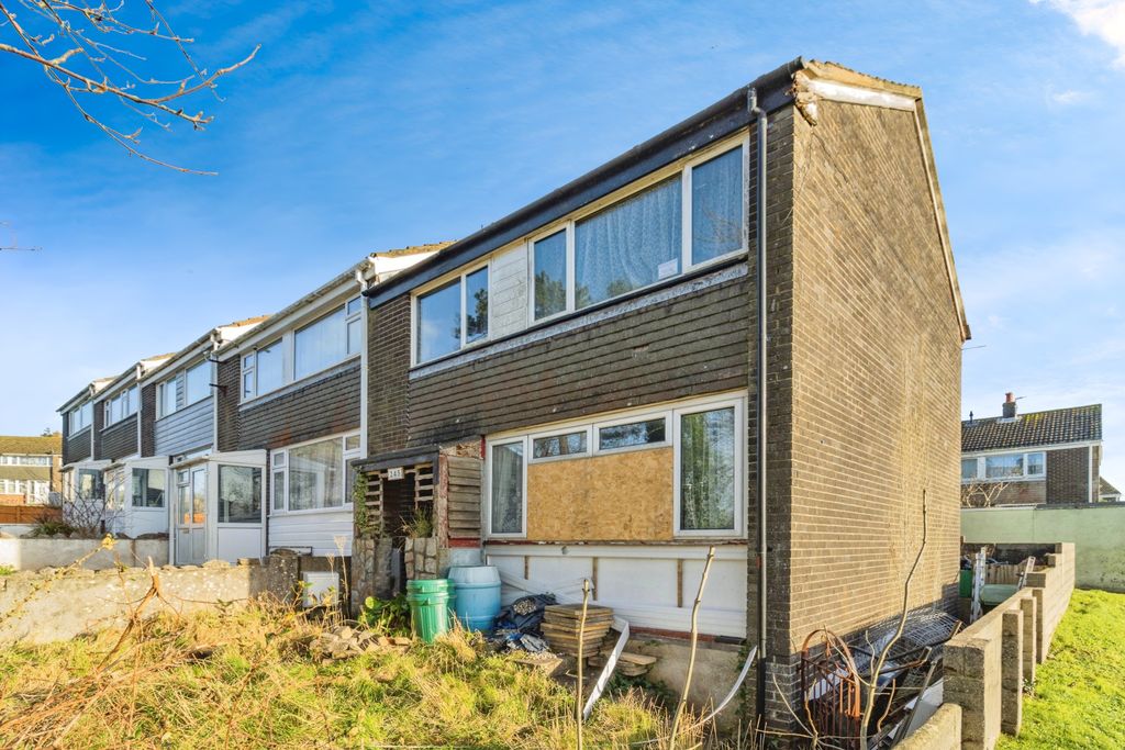 Property photo 1 of 17 Photography