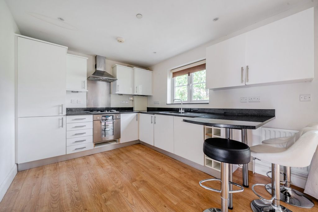 Property photo 3 of 18 Picture No. 13