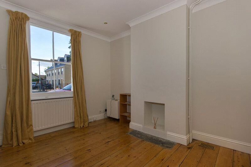 Property photo 3 of 10 Dining Room