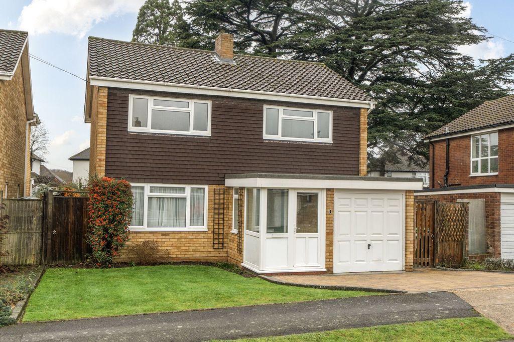 Property photo 1 of 24