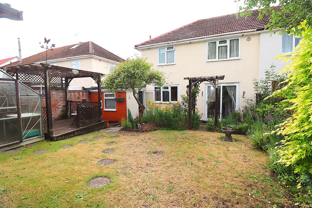 Property photo 3 of 22