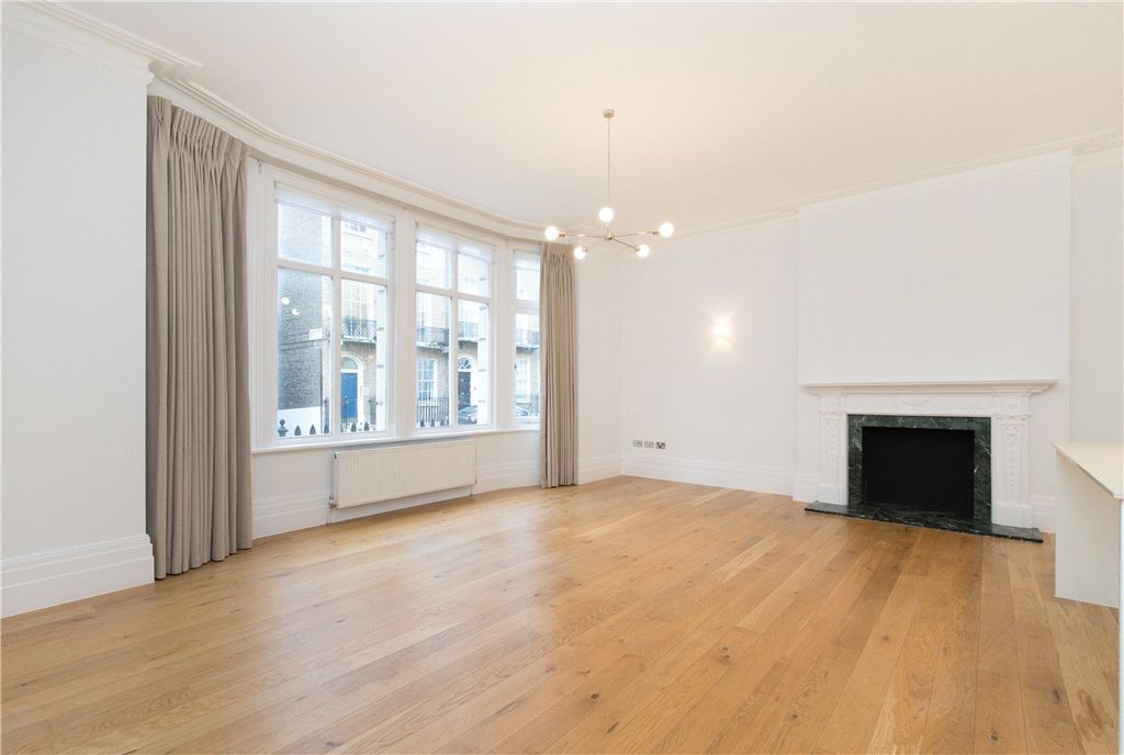 Property photo 2 of 12 Picture No. 21