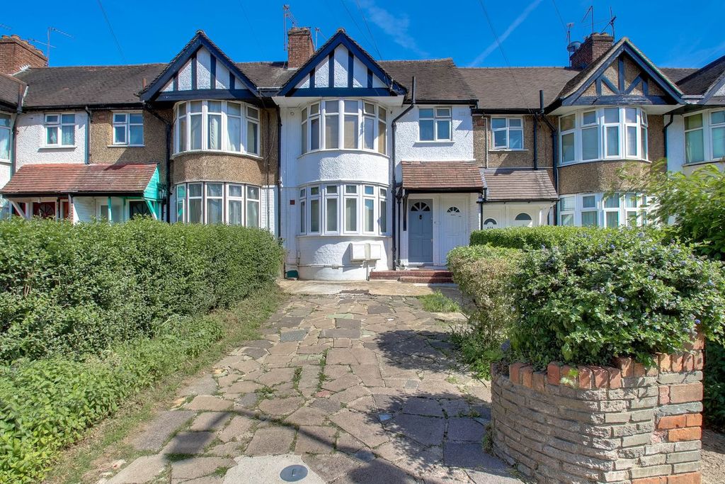 Property photo 1 of 11