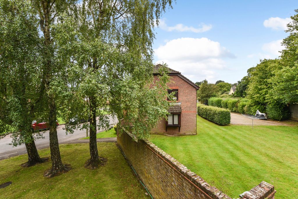 Property photo 3 of 14