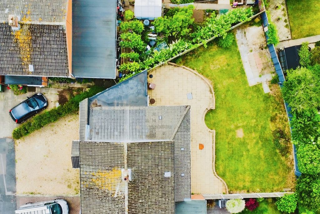 Property photo 2 of 26