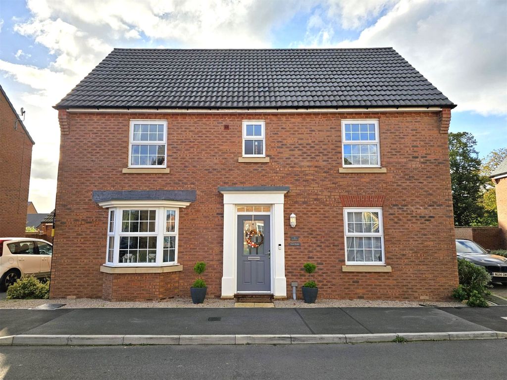 Property photo 1 of 24 Front