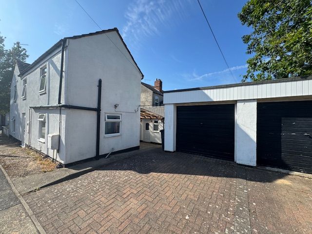 Property photo 3 of 7