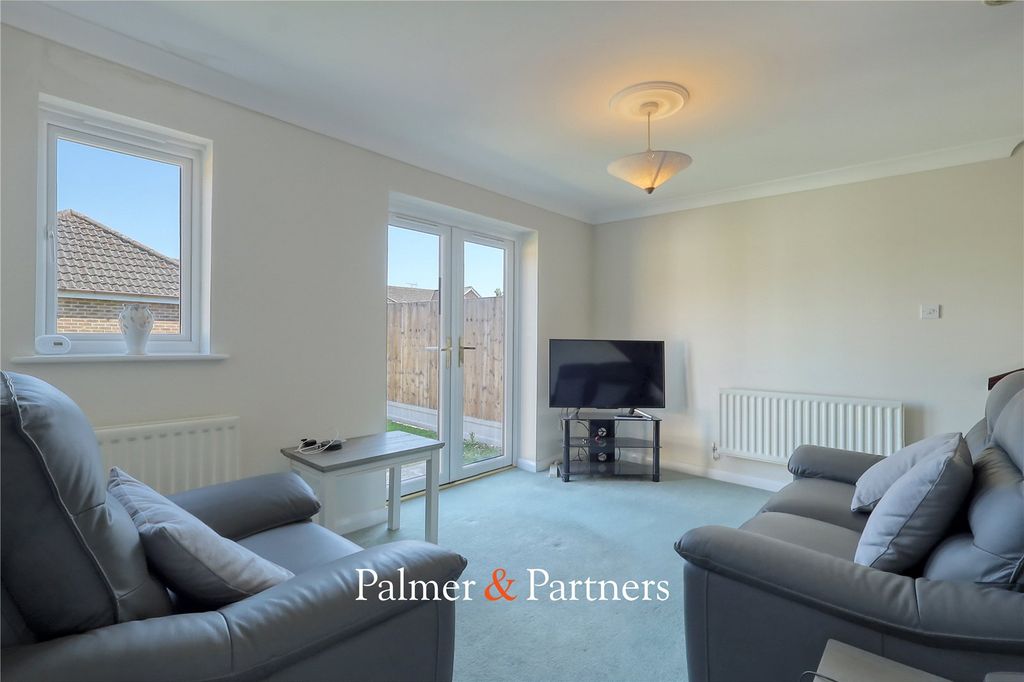 Property photo 2 of 16 Picture No. 07