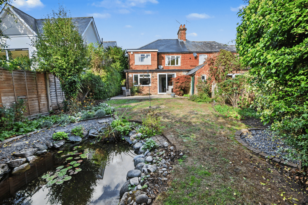 Property photo 2 of 12