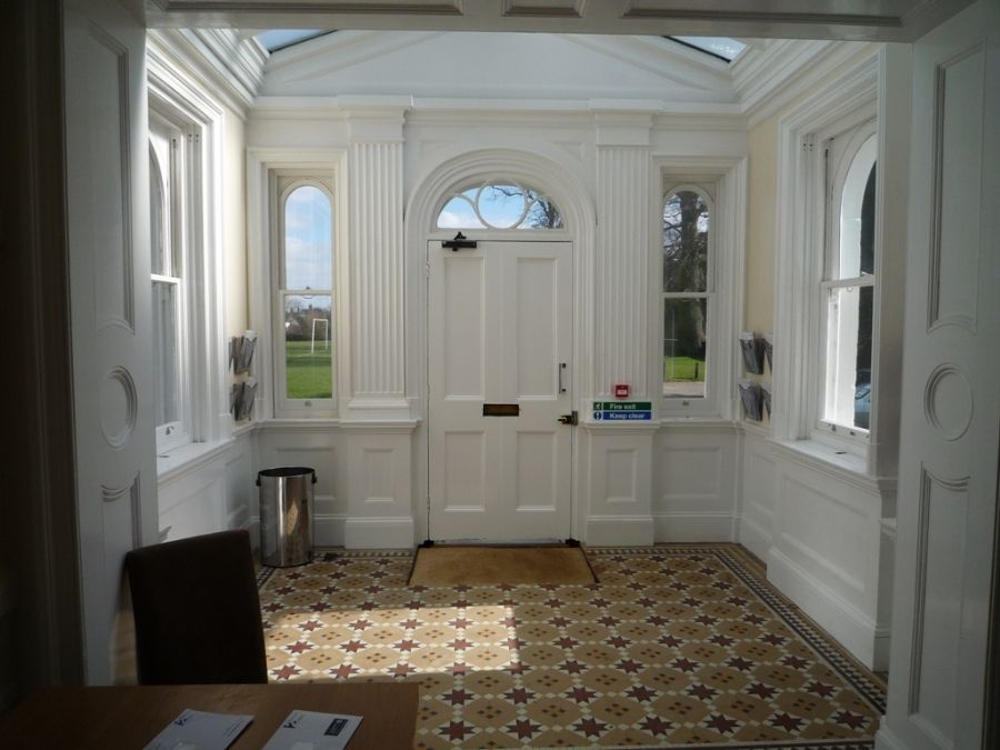 Property photo 2 of 9