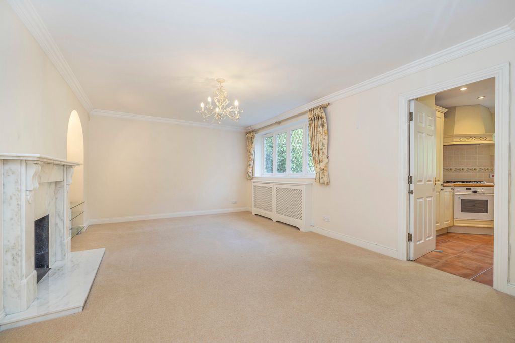 Property photo 3 of 14 Pbox-Img.Jpg