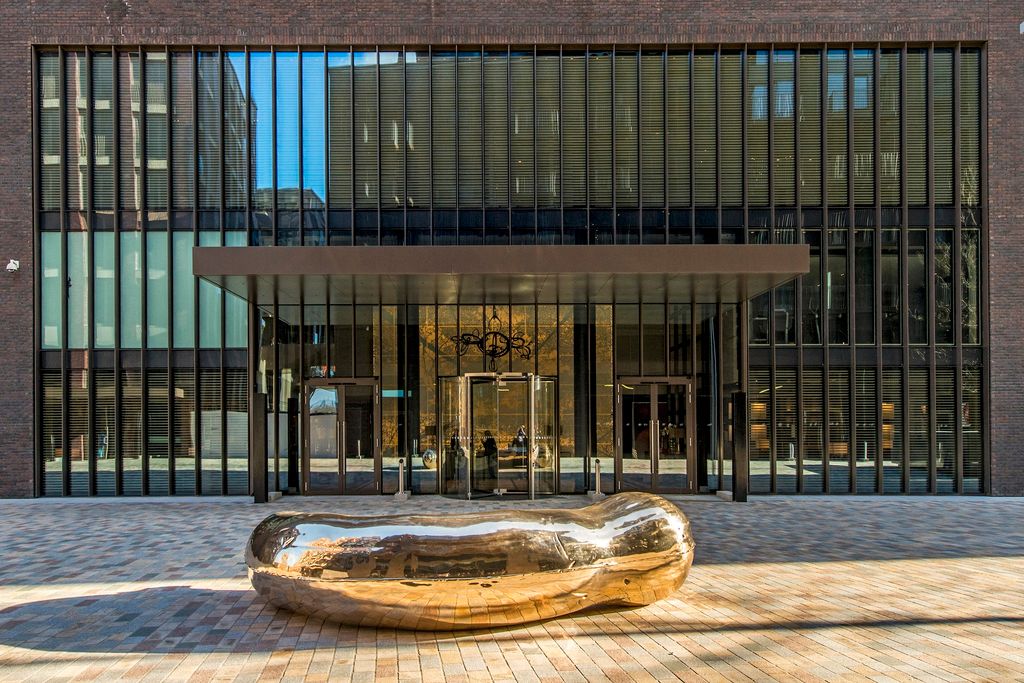 Property photo 1 of 2