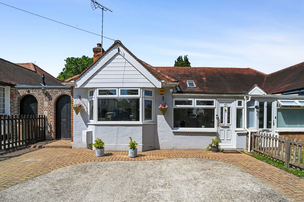 Property photo 1 of 20