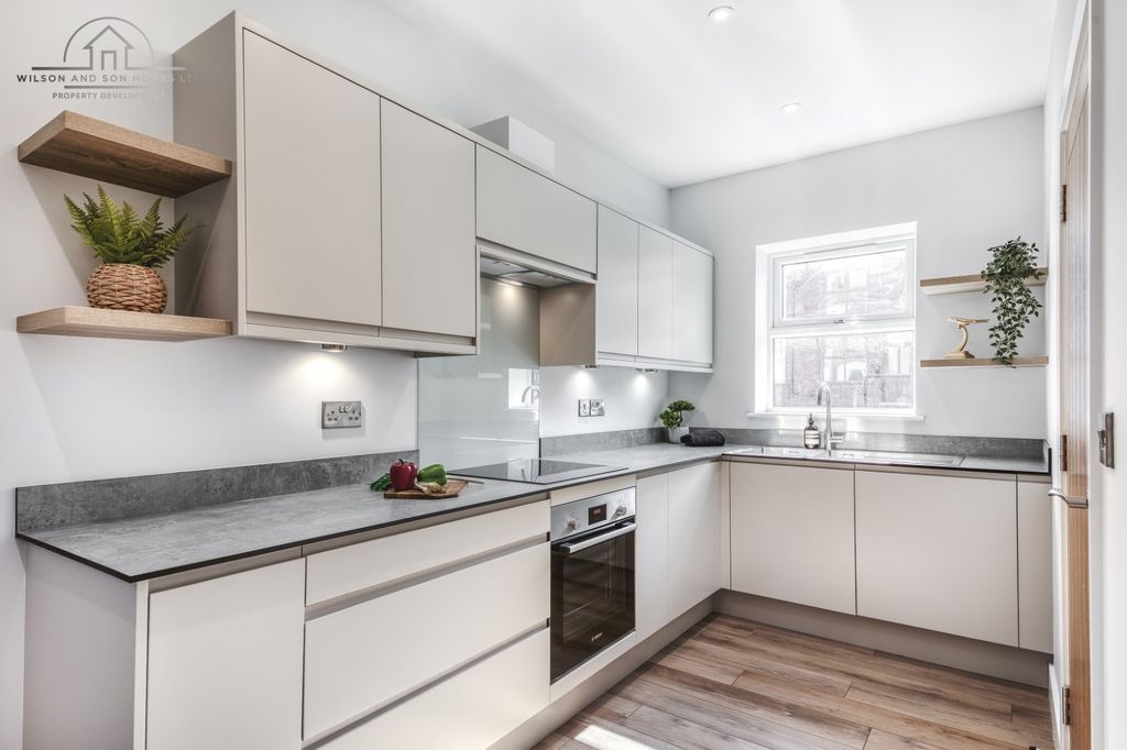 Property photo 3 of 36 21d2B4Bf-267c-4056-9963-Dcdd2951B734