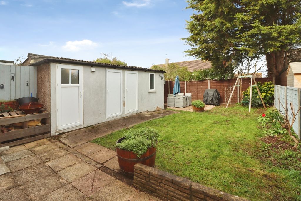 Property photo 3 of 20 Pbox-Img.Jpg