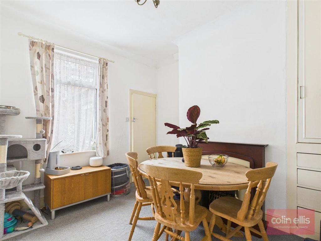 Property photo 3 of 11 Cam05075G0-Pr0267-Still002.Jpg