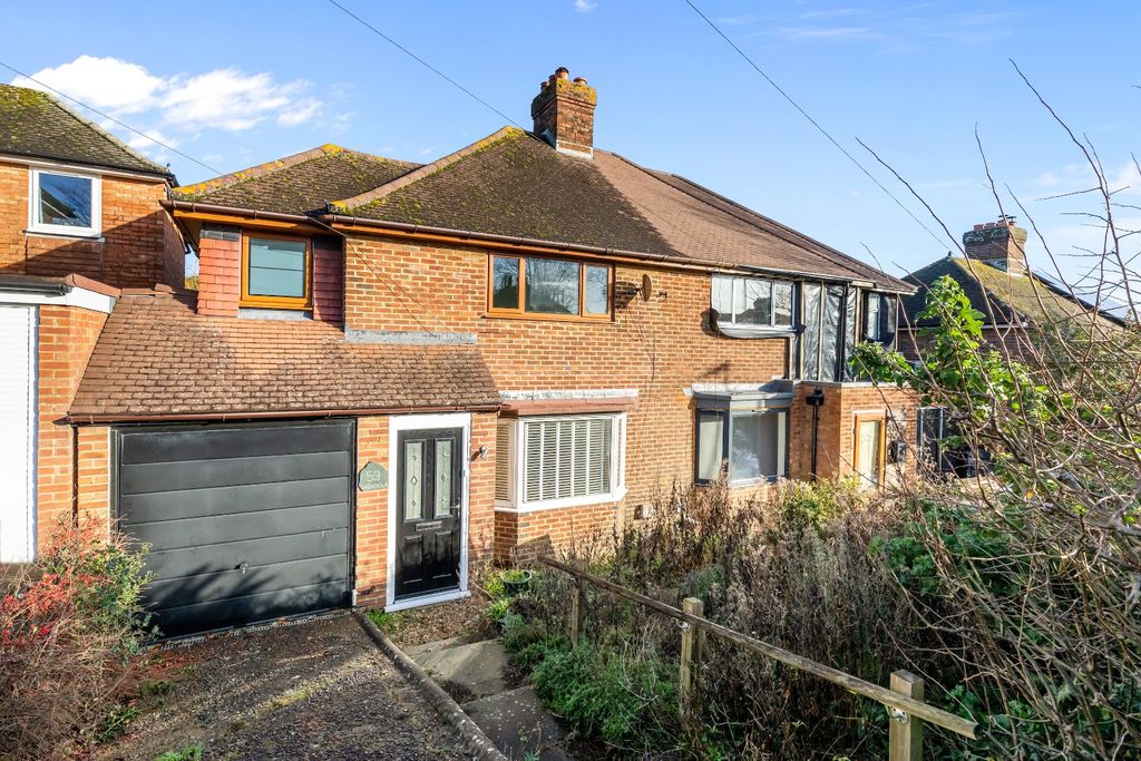 Property photo 1 of 16 4804952