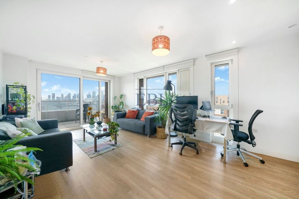 Property photo 2 of 12 Picture No. 06