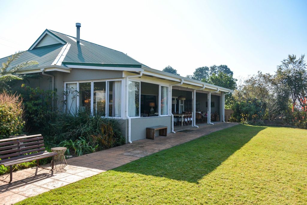 Property photo 1 of 42