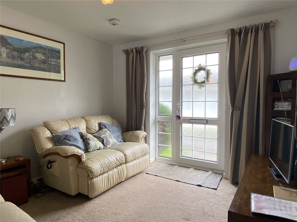 Property photo 3 of 10 Picture No. 07