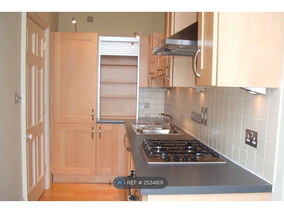 Property photo 2 of 13 Kitchen