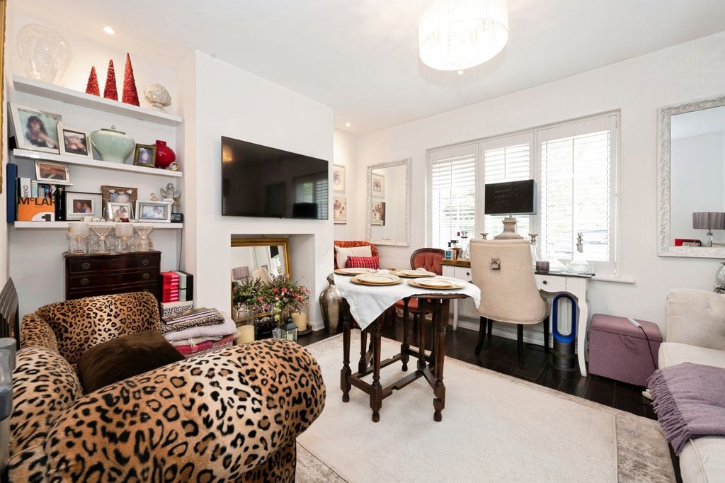 Property photo 3 of 12 Pbox-Img.Jpg