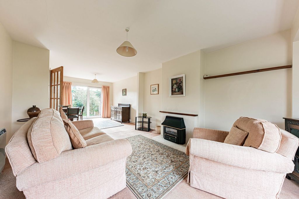 Property photo 2 of 26 Living Room/Dining Room (1)