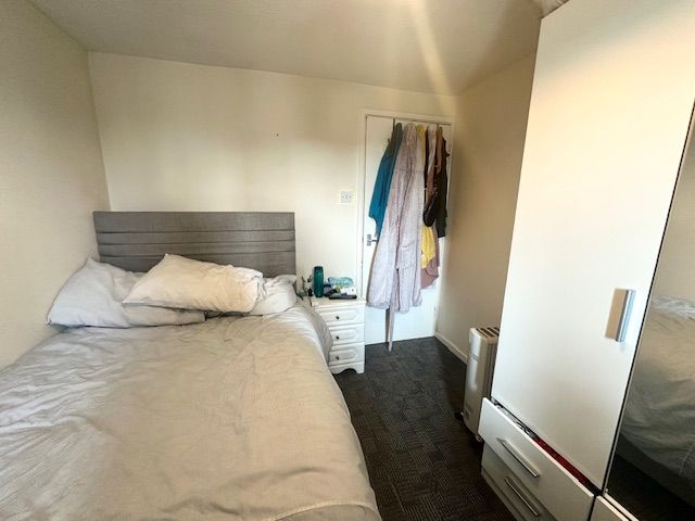 Property photo 1 of 5 Bedroom 2