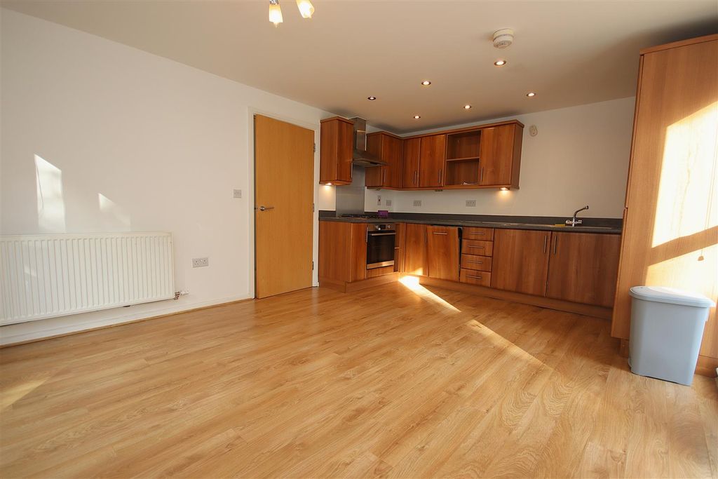Property photo 2 of 11 Img_7956.Jpg