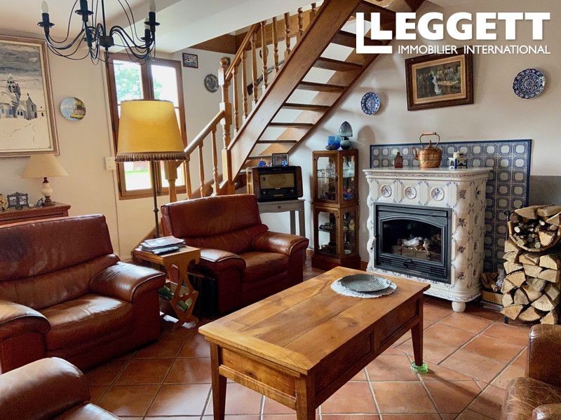 Property photo 2 of 10