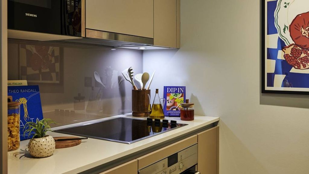 Property photo 2 of 30