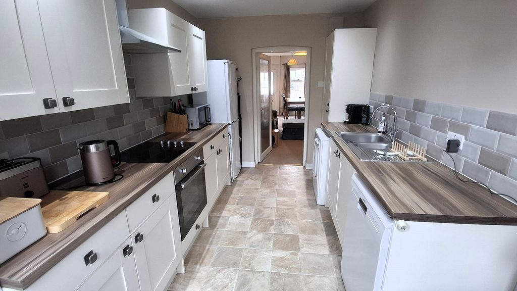 Property photo 3 of 12 Not Specified