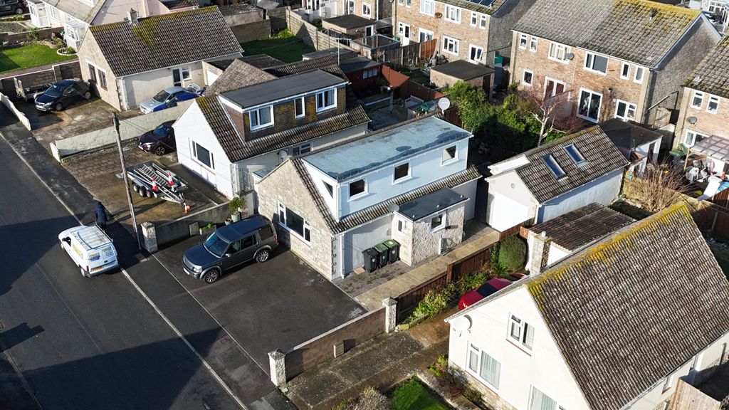 Property photo 3 of 25 Aerial