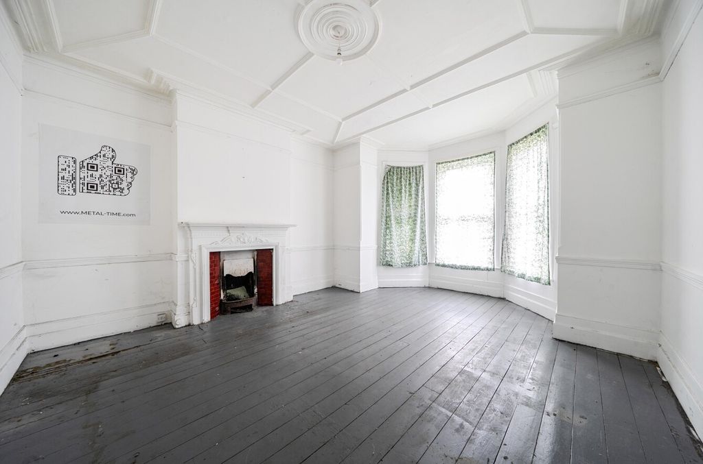 Property photo 2 of 12 1471340-3-6A1d8Ea...