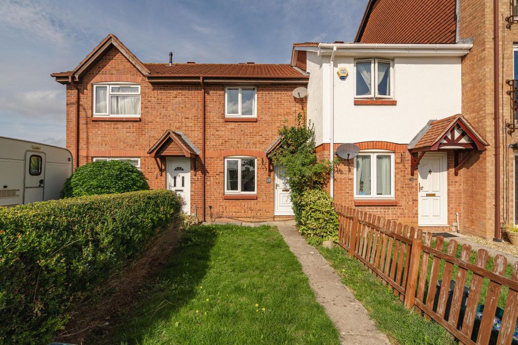 Property photo 2 of 15 17