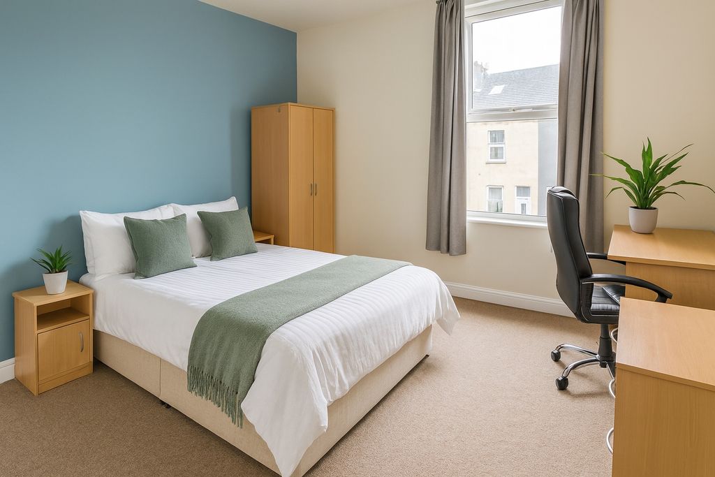 Property photo 3 of 6 Bright Bedroom With Desk, Wardrobe And Modern Bed...