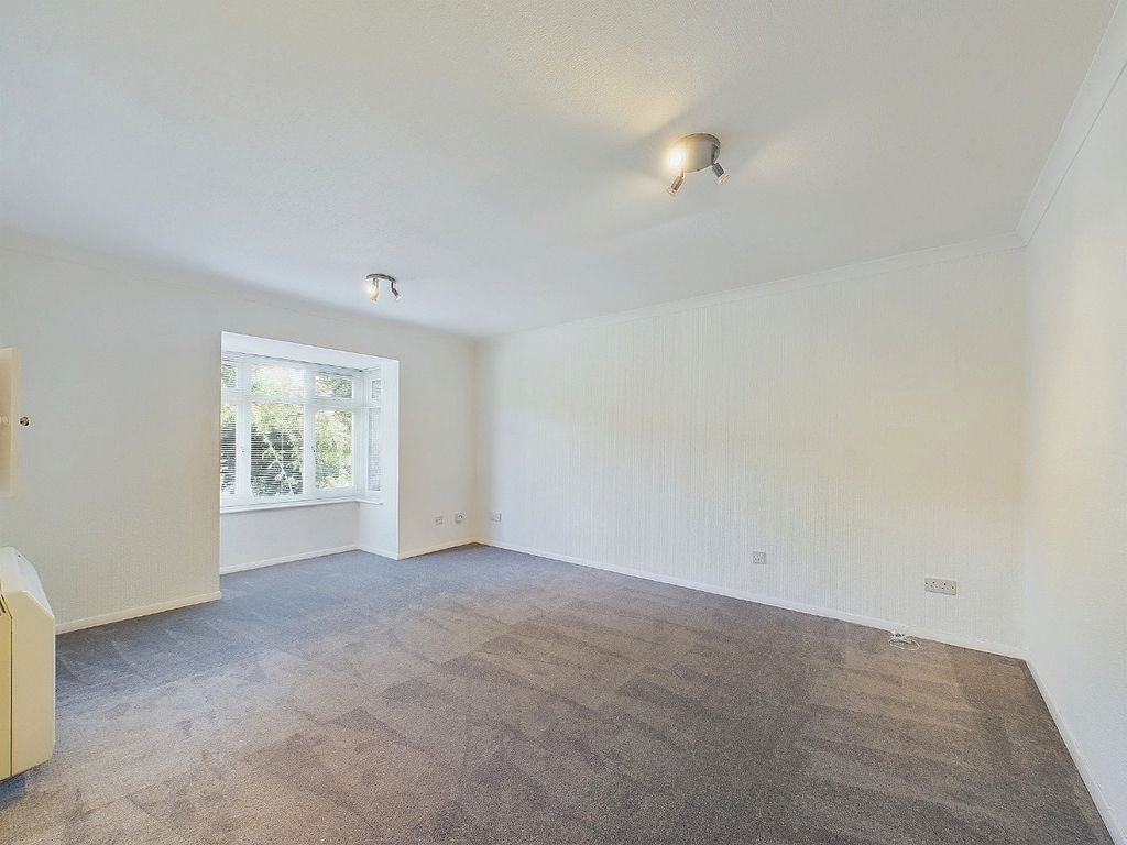Property photo 1 of 12 5235600