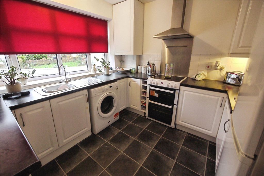 Property photo 3 of 9 Picture No. 06