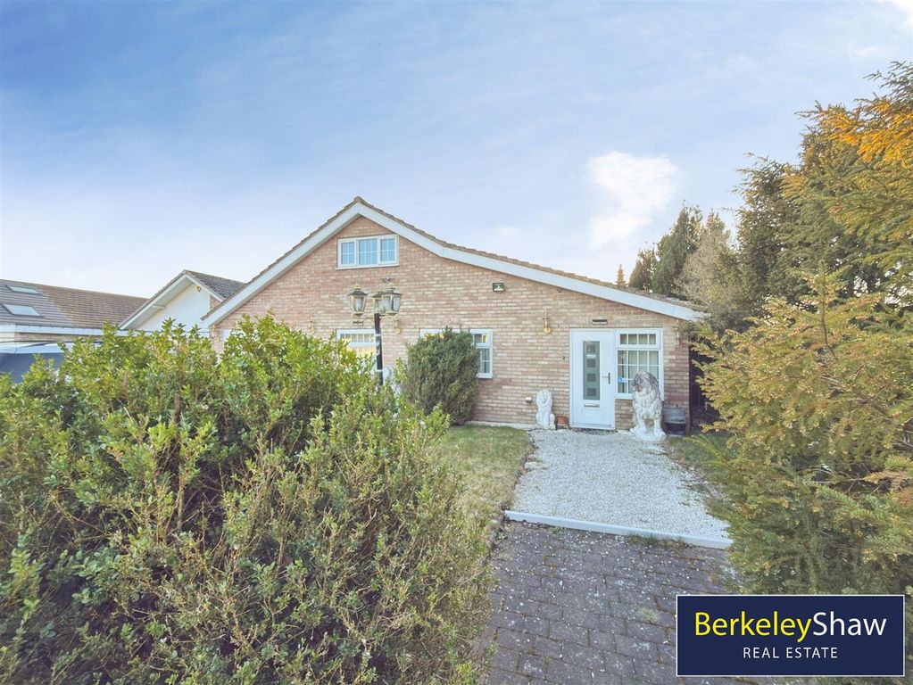 Property photo 1 of 18 228A4E42--496C-9Efc-8B5453B056F5-65483-0000093Aea6