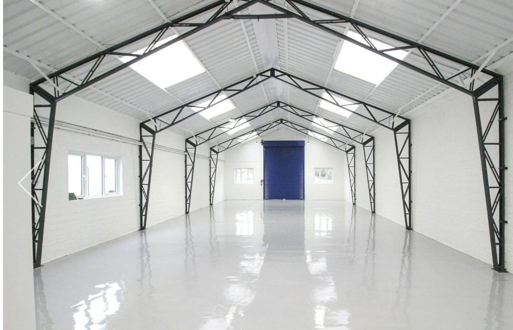 Property photo 3 of 3 1 Canal Wharf