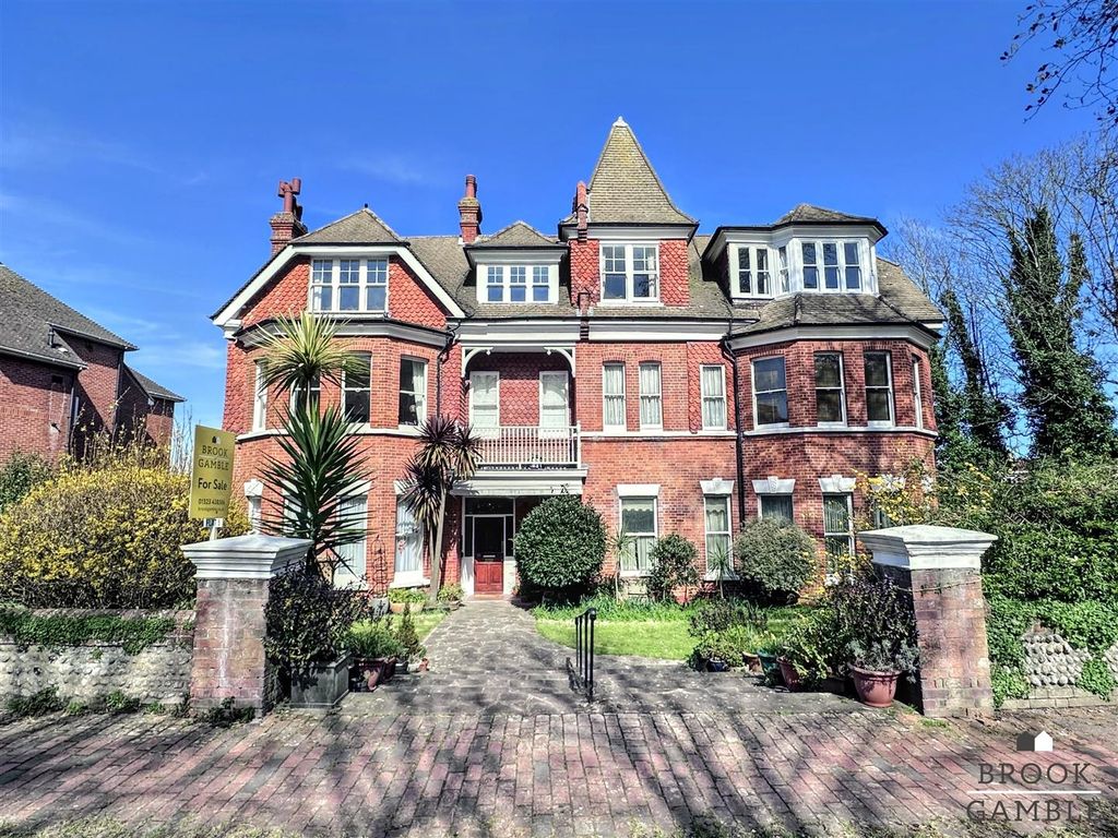 Property photo 1 of 19 01323 438506