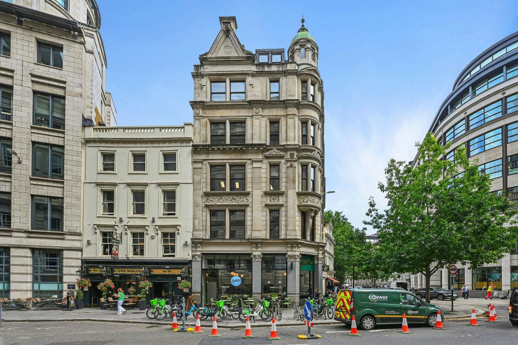 Property photo 2 of 20 Olshb1Greshamstreet19.Jpg