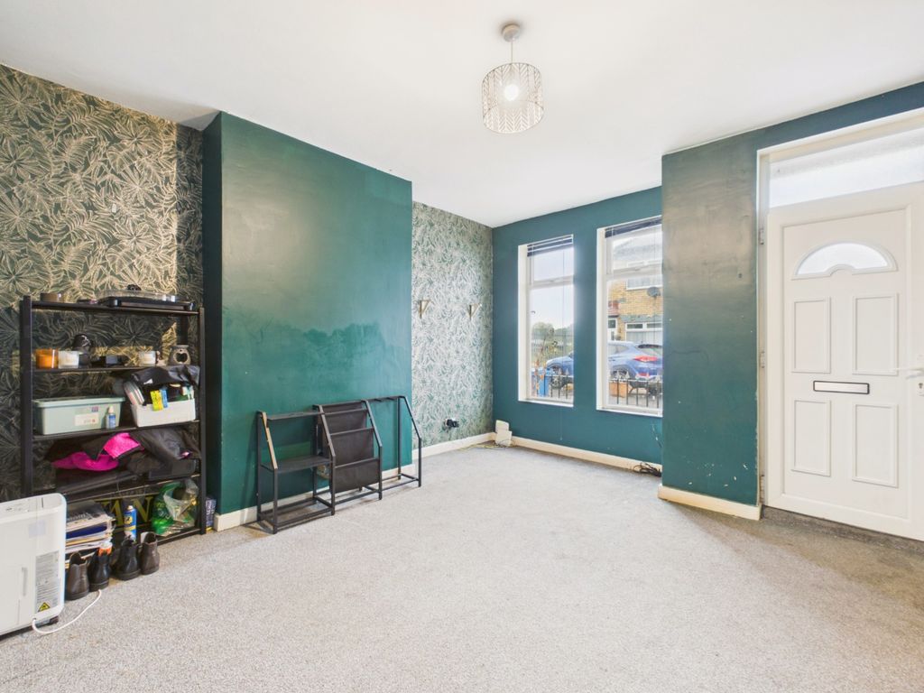 Property photo 2 of 8 5346433