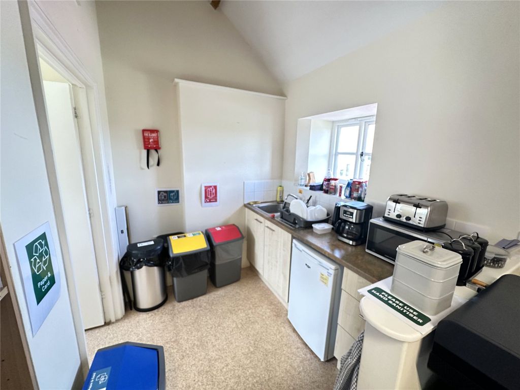 Property photo 3 of 6 Picture No. 03