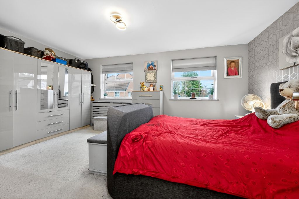 Property photo 2 of 26