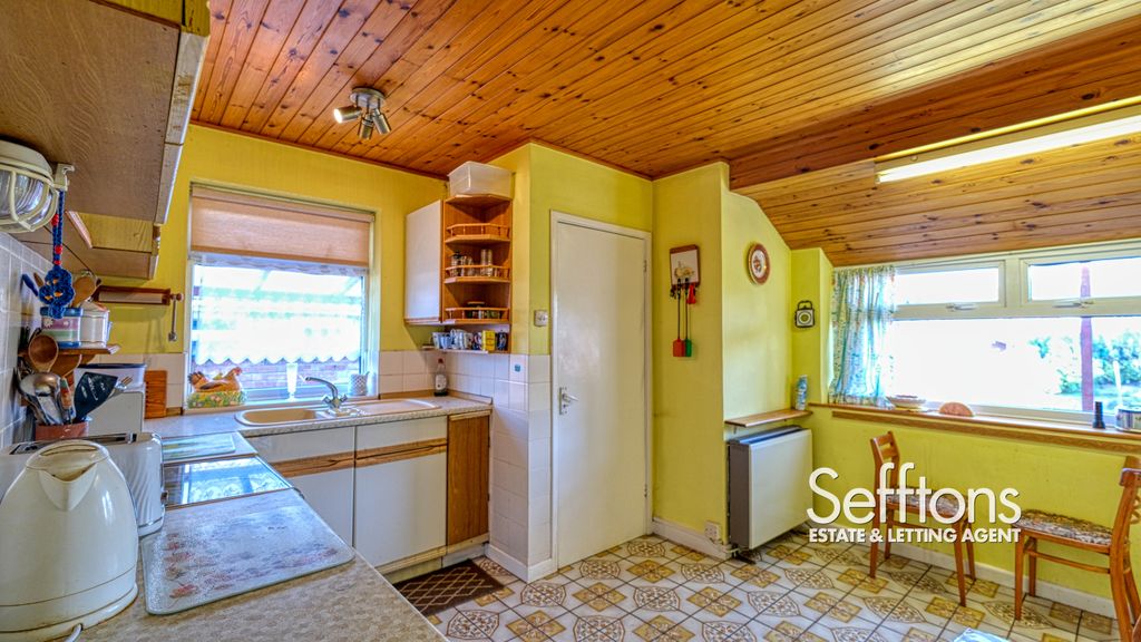 Property photo 3 of 26 Dscf3973_36