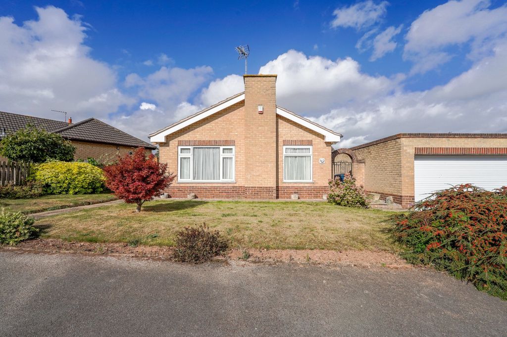 Property photo 1 of 17 Picture No. 16